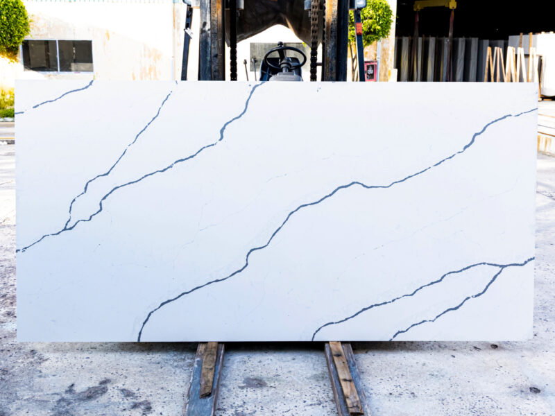 Calacatta Camelian – 380 Quartz