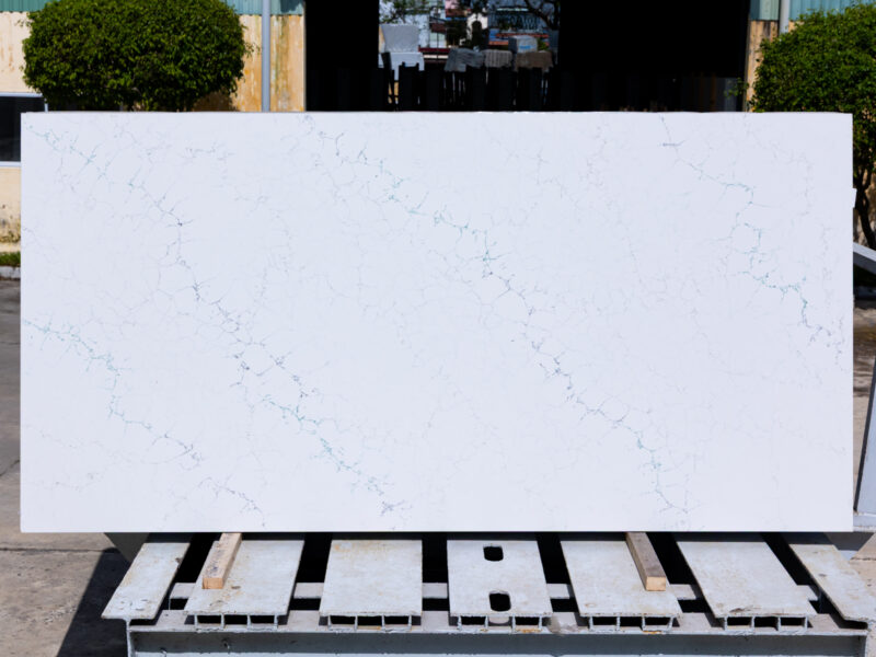 Calacatta Lavasa Green – 380 Quartz