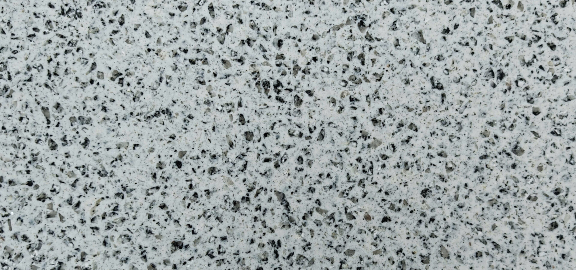 Arctic Pepper – 380 Quartz