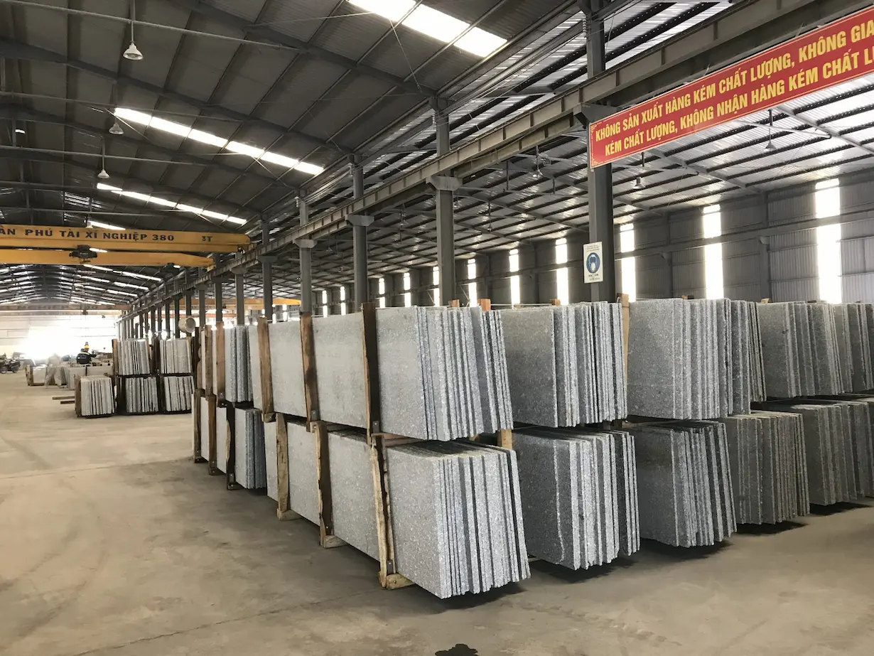 Xí Nghiệp 380